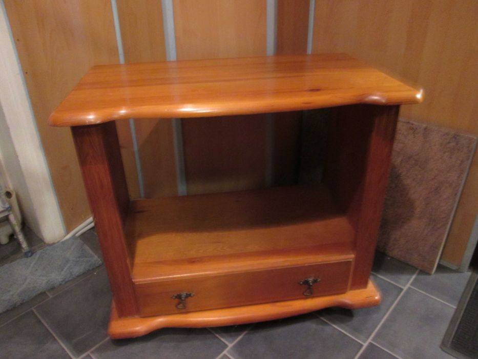 Szafka Stolik Sosna .