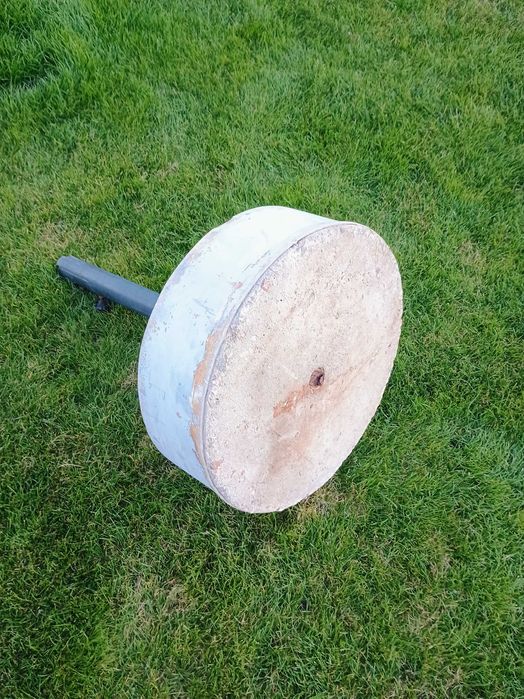 betonowy krąg do parasola ogrodowego