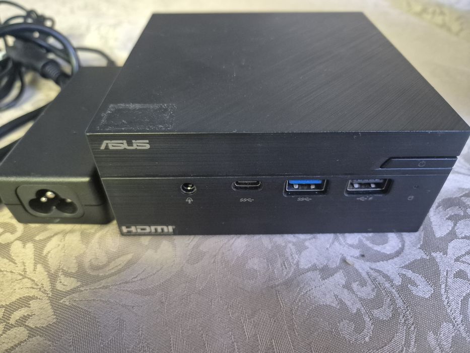 Mini pc Asus  PN40