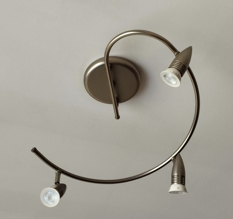 Chrome Three-Head Floor Lamp64862211463041122