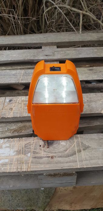 Lampa sygnalizacyjna ledowa