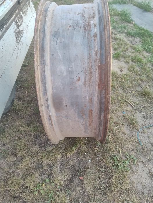 Felgi do Landini Massey Ferguson 13,6 R 38