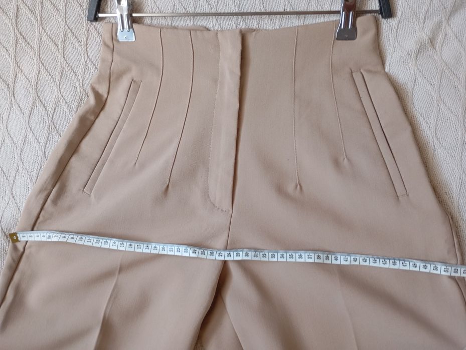 ZARA S beżowe NOWE eleganckie spodnie cygaretki