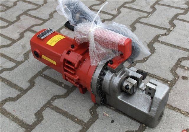 Przecinarka gilotyna do prętów stali zbrojeń żebra peddinghaus zremb nożyce PRO 25 mm 230 V