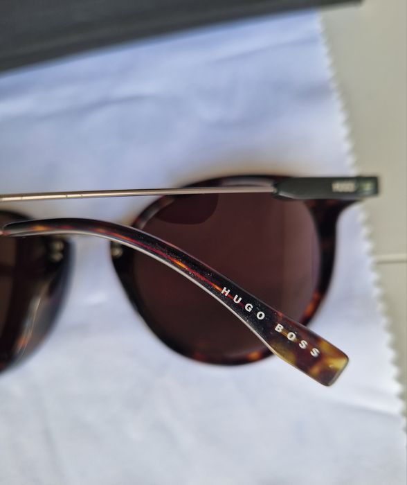 Óculos de Sol Hugo Boss 49mm