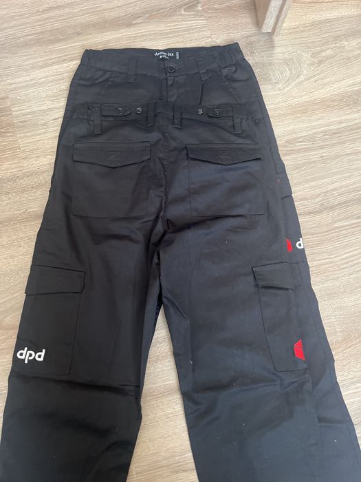 Nowe spodnie firmowe DPD