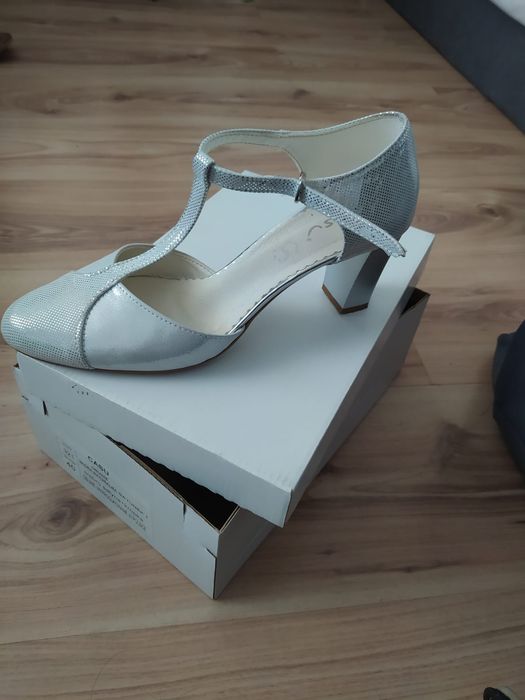 Buty półbuty na korku slupku ślubne 40