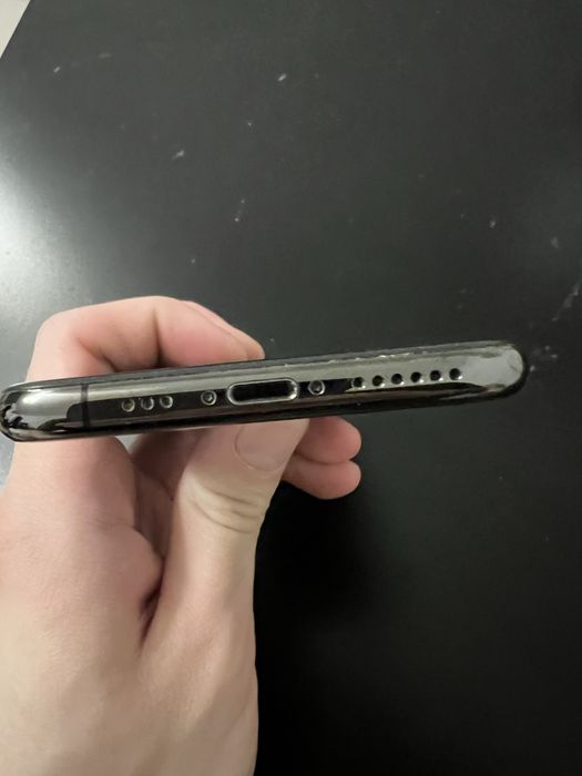 Iphone xs 64gb dobry stan