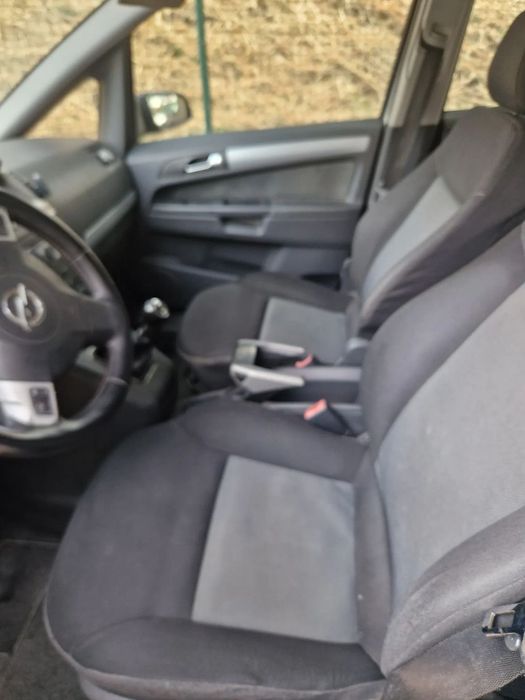 Opel Zafira 1.9 CDTI Enjoy