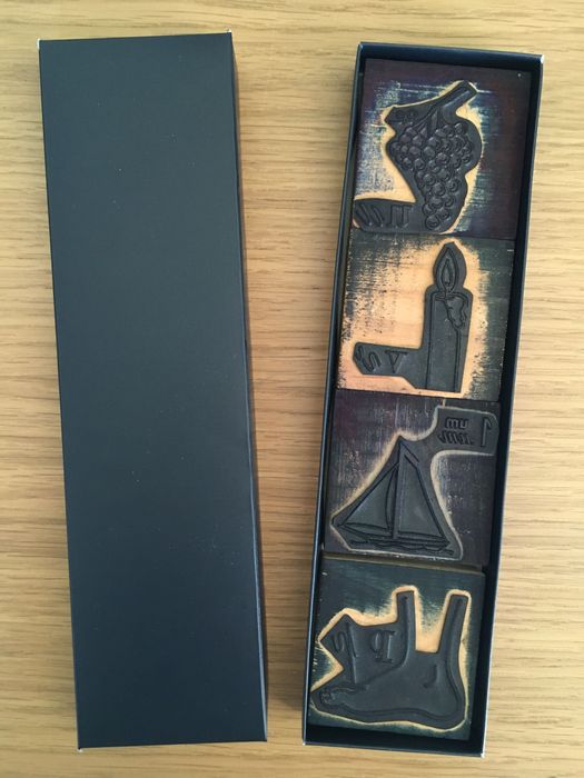 Carimbos escolares antigos - Agatha