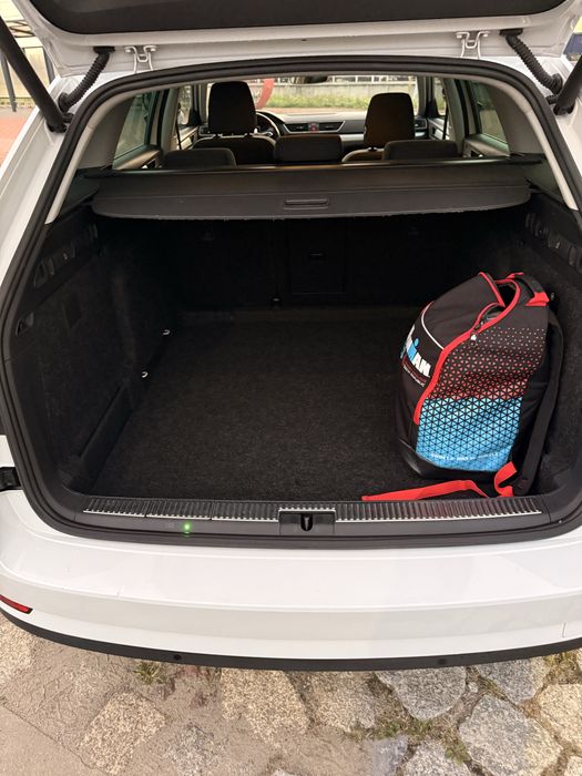 Skoda superb combi 2.0 tdi dsg