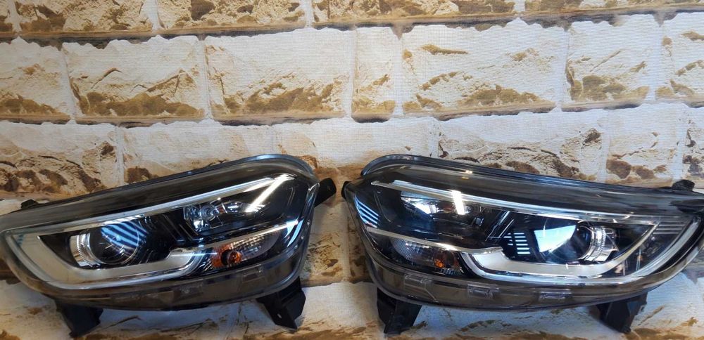 Фари передні Renault Kadjar Фара права або ліва разборка