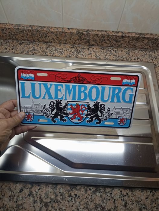 Placa Luxemburgo..