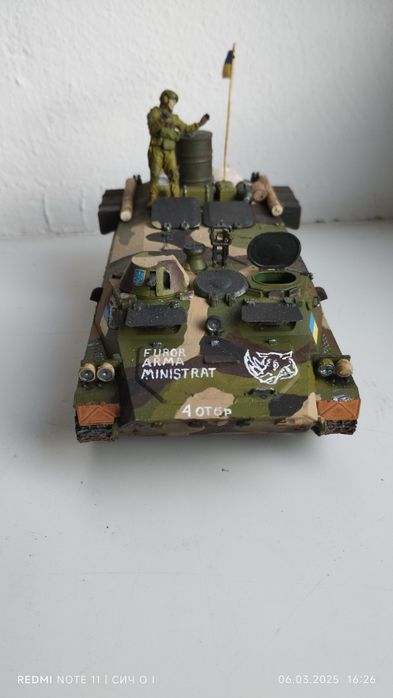 Модель МТ-LB Мотолига з танкістом