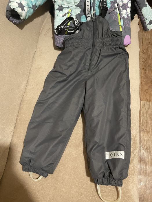 Зимовий комбінезон на дівчинку 2-3 роки.