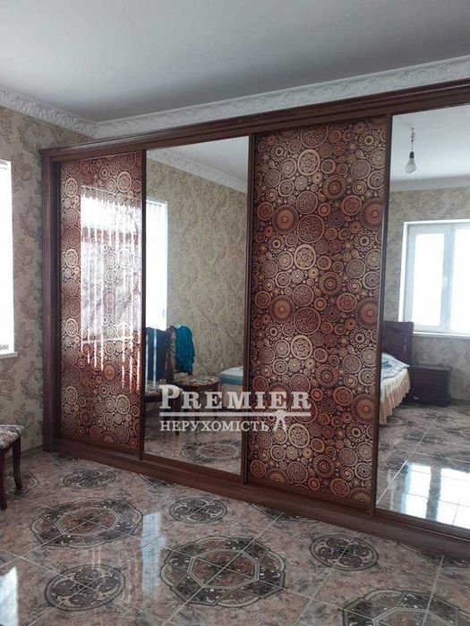 Продам 2-поверховий будинок 500 кв.м