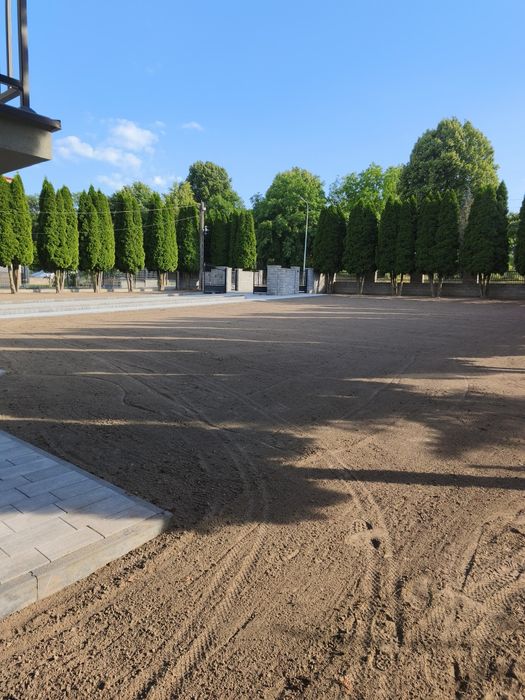 Usługi glebogryzarką , niwelacja terenu