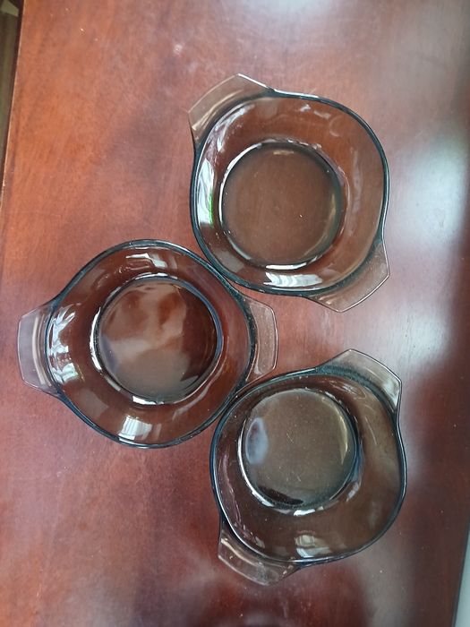 SzkŁo dymne trzy miseczki salaterki