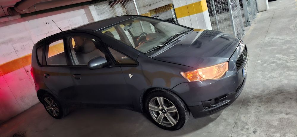 Mitsubishi colt troco por pcx 2025 ou forza 300