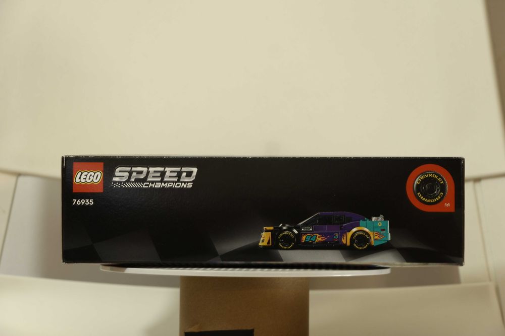 LEGO Speed Champions 76935 NASCAR Next Gen Camaro ZL1