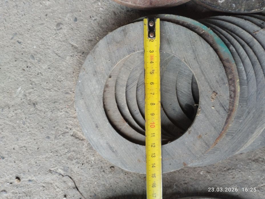 Запчастини ЮМЗ первічний вал стартер.