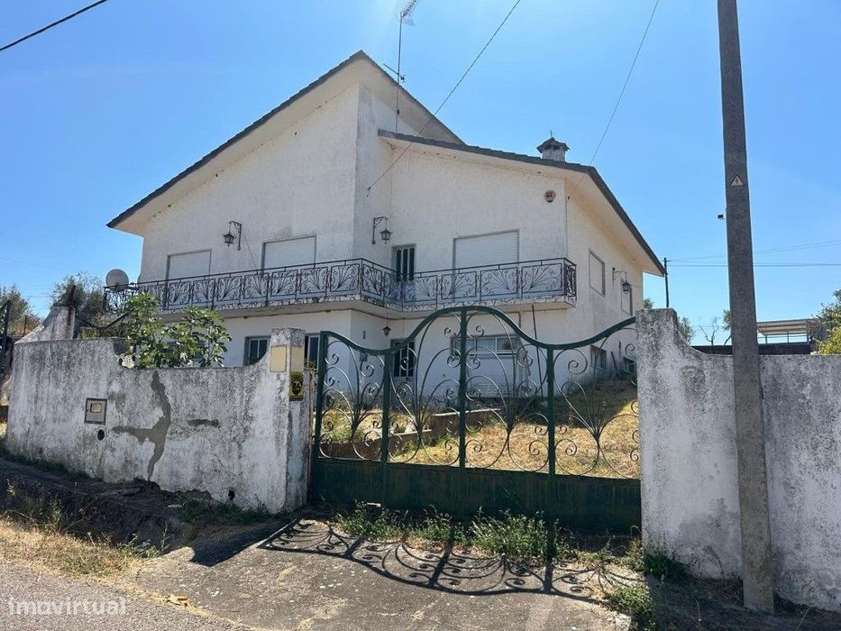 T5 Detached House