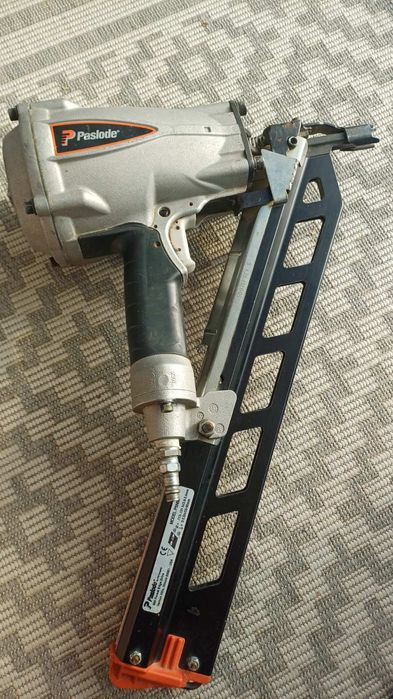 Цвяхозабивач Paslode PSN 90