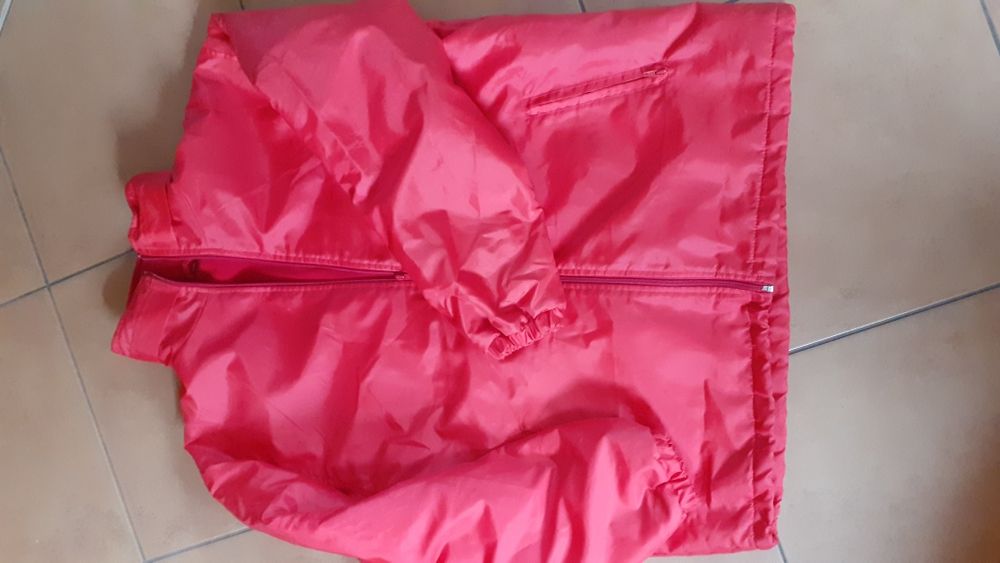 Kurtka czerwona ortalionowa, ocieplana, na polarze, L unisex