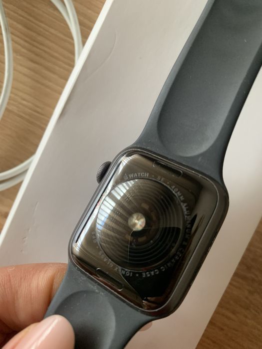 Apple Watch SE 40mm GPS — Bom estado | Funcional