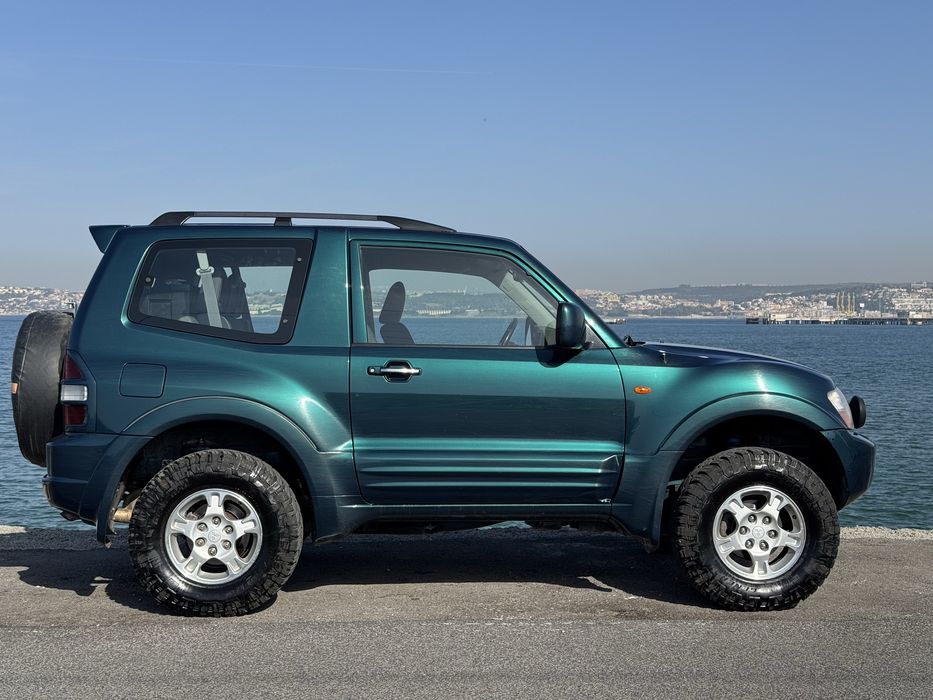 Mitsubishi Pajero GLS DID 3.2 V60