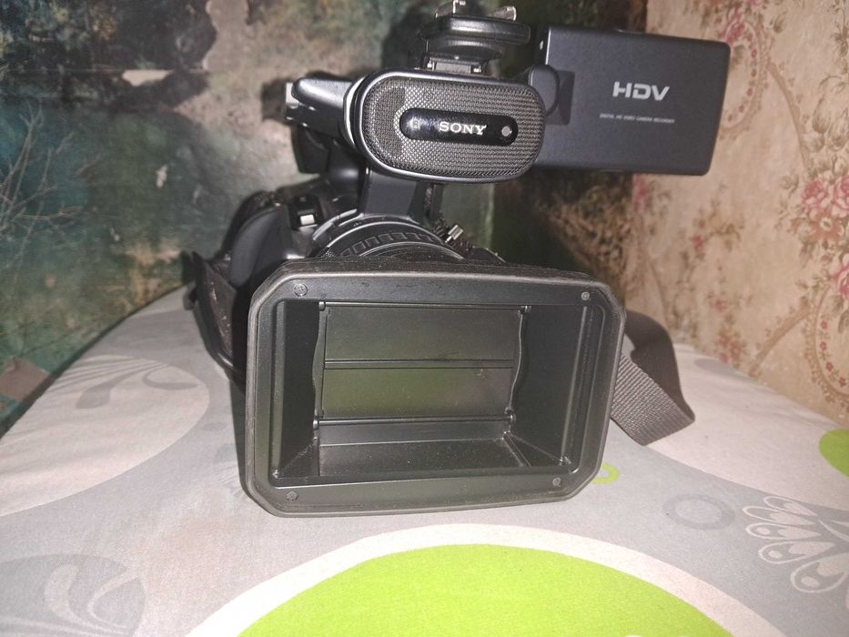 Видеокамера Sony HDR-FX1E + аксесуары