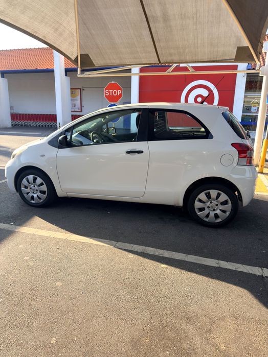 Toyota yaris 1.4 D-4D nacional 2011 comercial