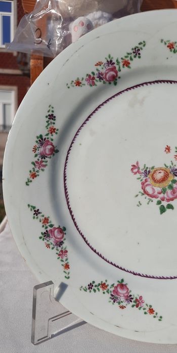 Prato de porcelana antiga da Companhia das Índias