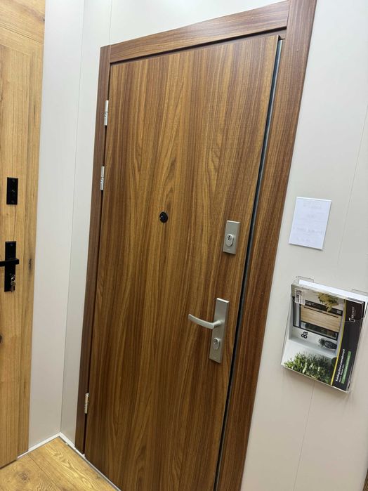Drzwi wejściowe do mieszkania Pol-skone z ekspozycji