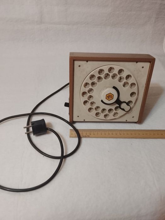 Антикварные настольные часы экспонометр. Германия. Рабочие