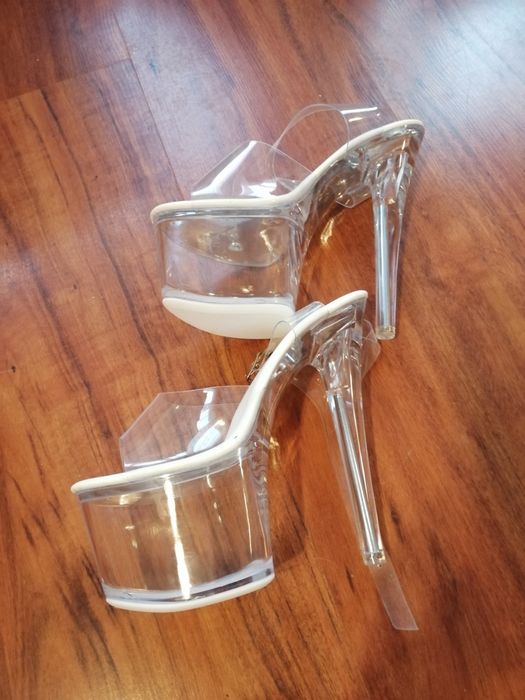 Pole Dance r 37 taniec
