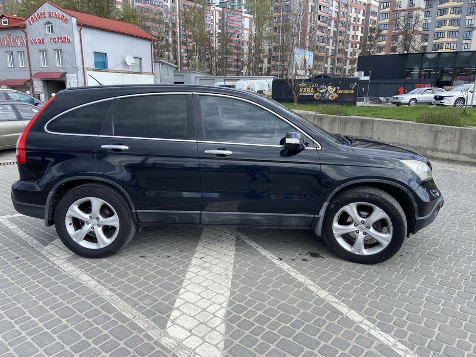 Продам Авто,Машина HONDA CR-V 2009 року.