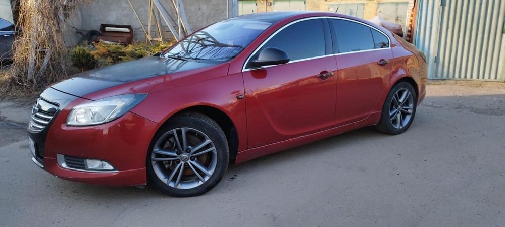 Opel insignia turbo  2.8,4*4