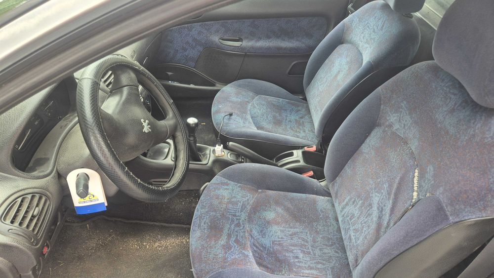 Peugeot 206 comercial 1.9 2000