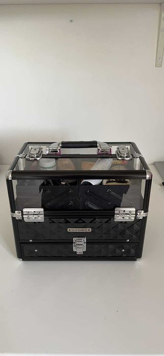 Kuferek organizer walizka do kosmetyków, lakierów, akcesoriów