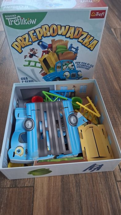 Gra planszowa „Przeprowadzka Treflików” – Trefl