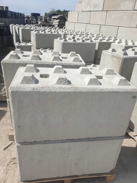 | BLOKI BETONOWE | 120 × 60 × 60 cm | MUR OPOROWY |
