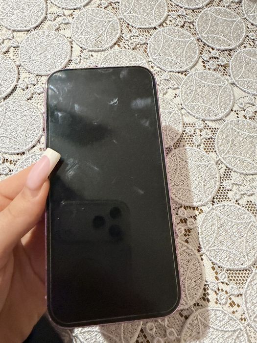 iphone 16  zadbany