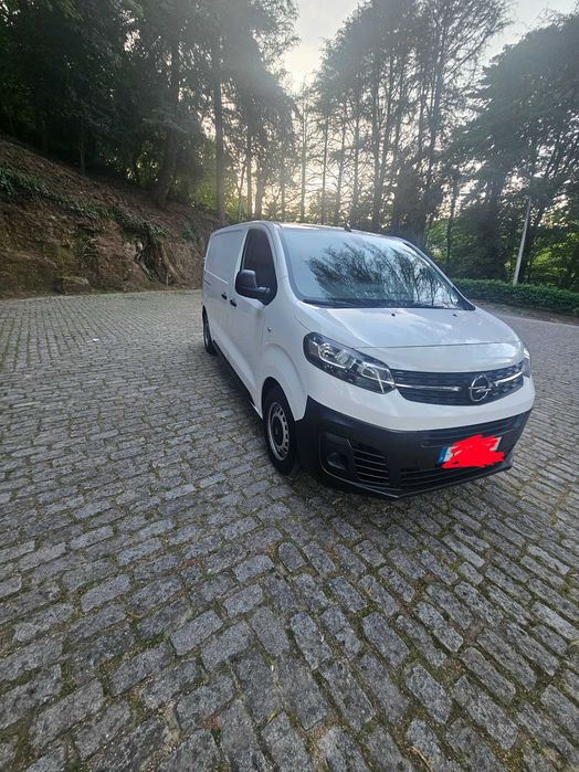 Opel vivaro 2021 longa diesel