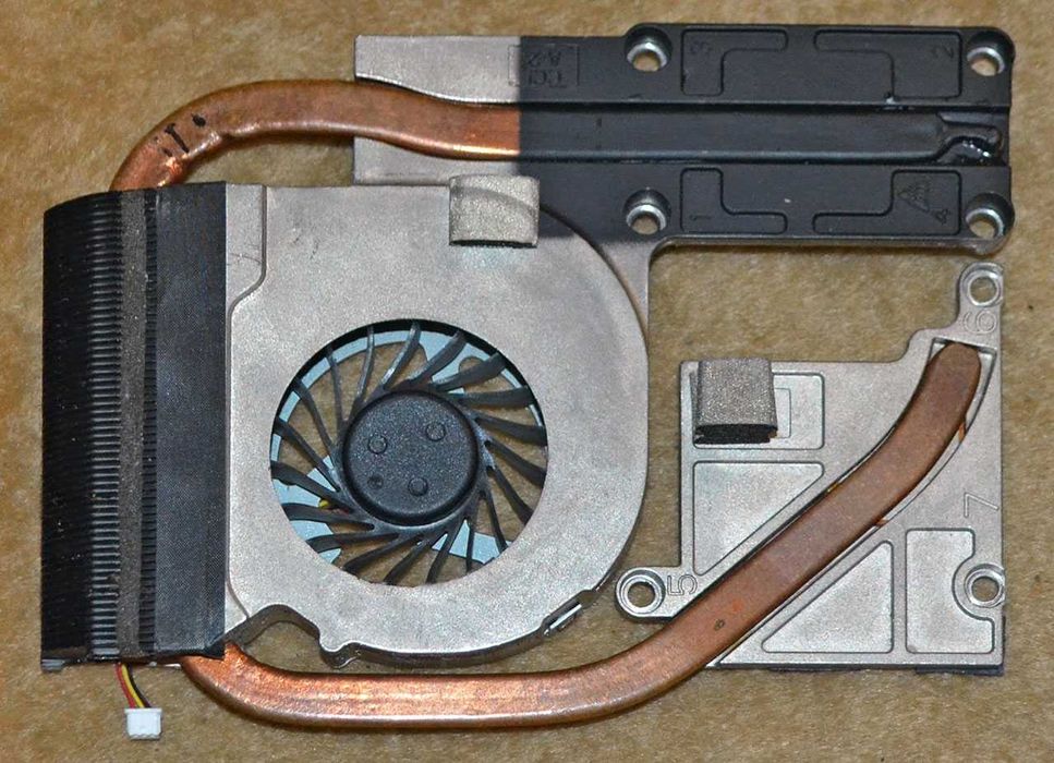 Ноутбук Dell Vostro 3460, 3560, по запчастинам.