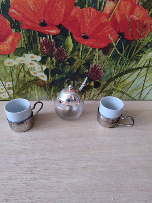 Різний посуд у відмінному стані