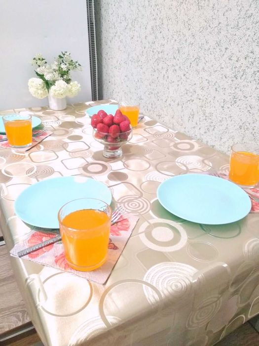 Світлі апартаменти в 100м від Софіївського парку  Автовокзал