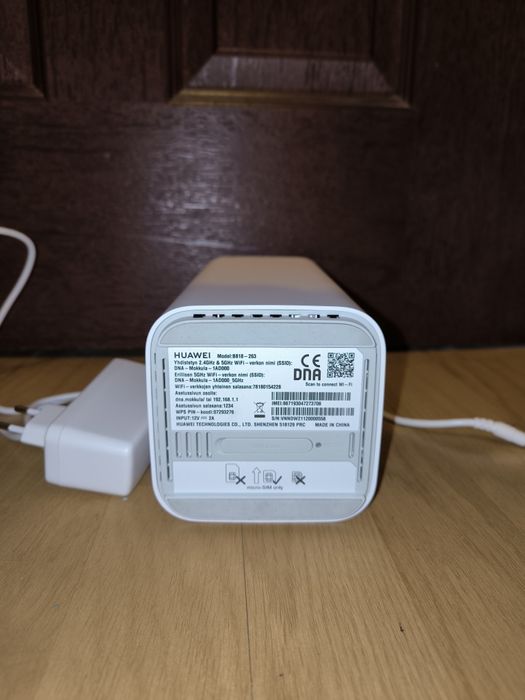 Router Huawei B818-263