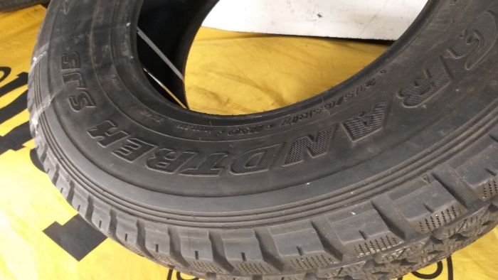 axd T799 sztuka 275/65R17 115Q Dunlop Grandtek SJ5 dot.1706r.