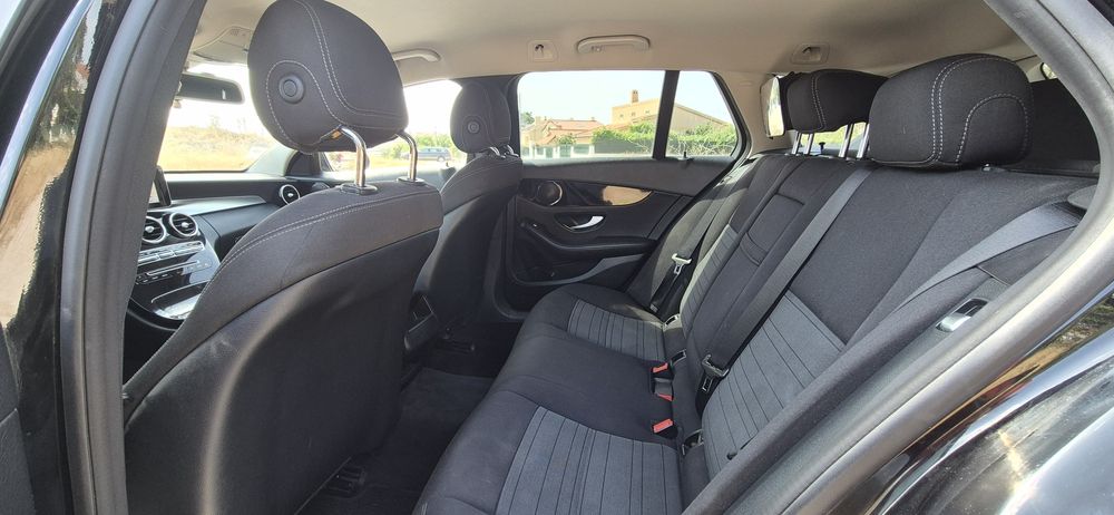 Mercedes C220CDi Station AUTOMÁTICA de 2015
